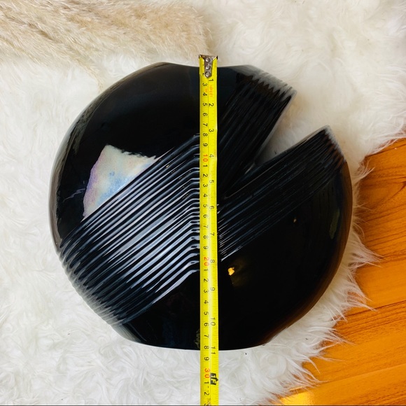 Vintage Black Round Art Decor Vase Home Decor - Picture 10 of 11